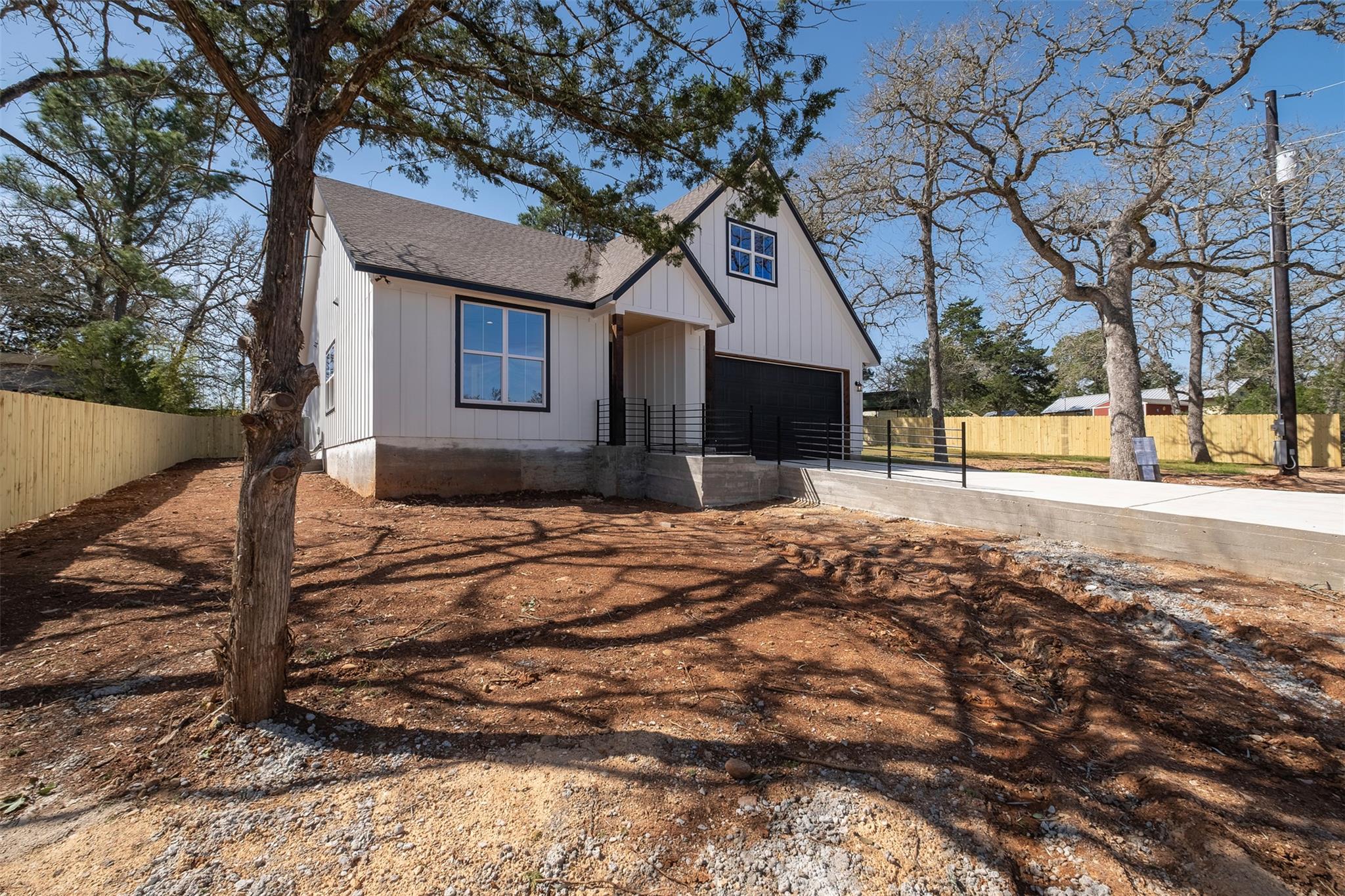 113 Eaglenest Ct Property Photo 38