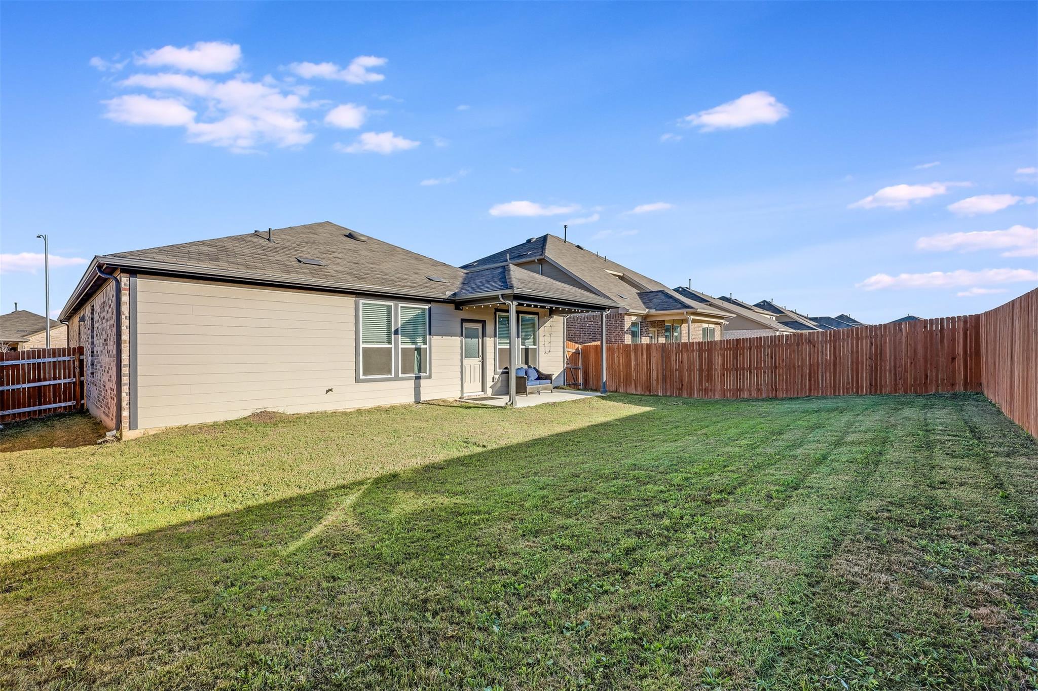 12021 Paseo De Los Lagos Ln Property Photo 32