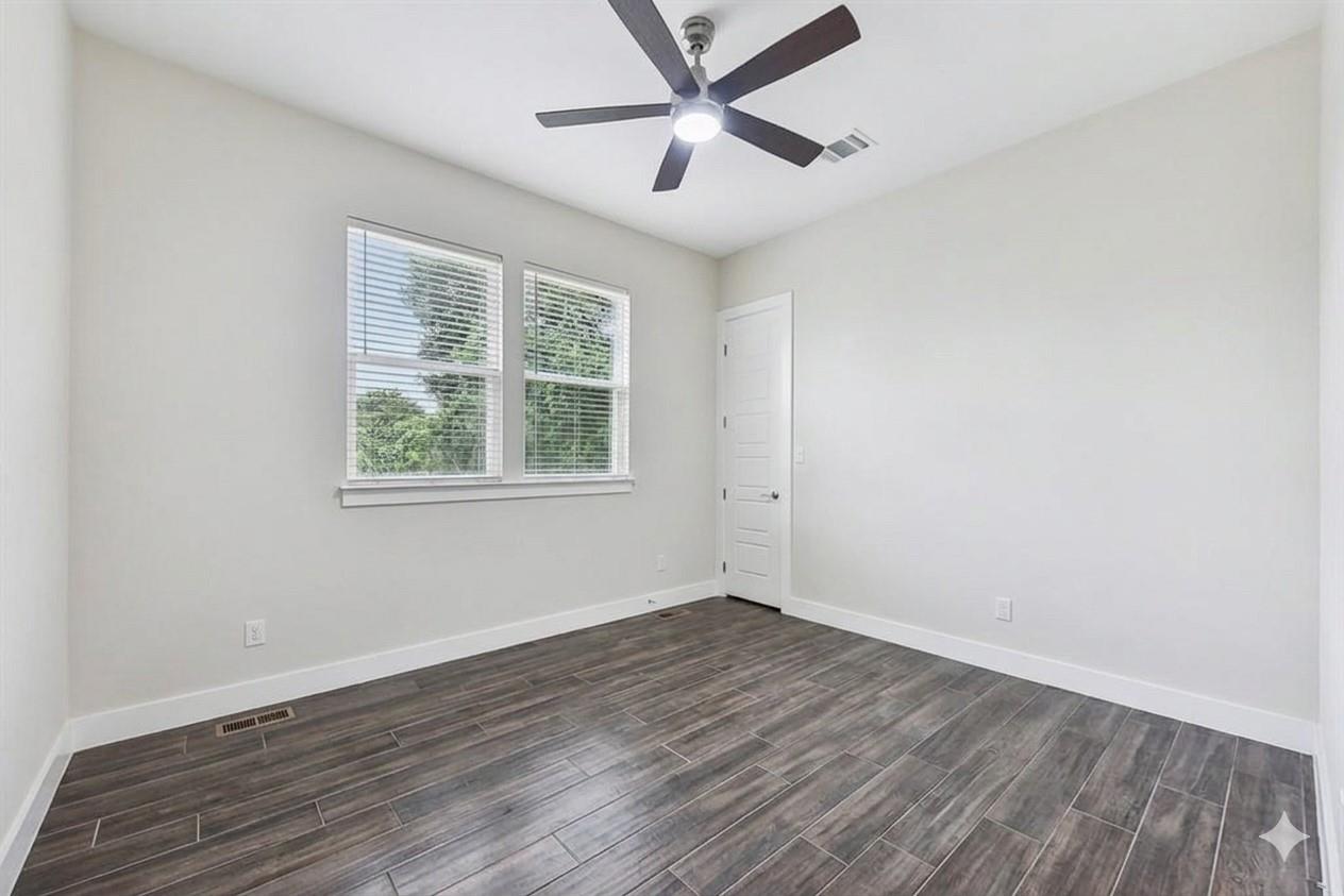 26 Quiet Meadow Cir Property Photo 16