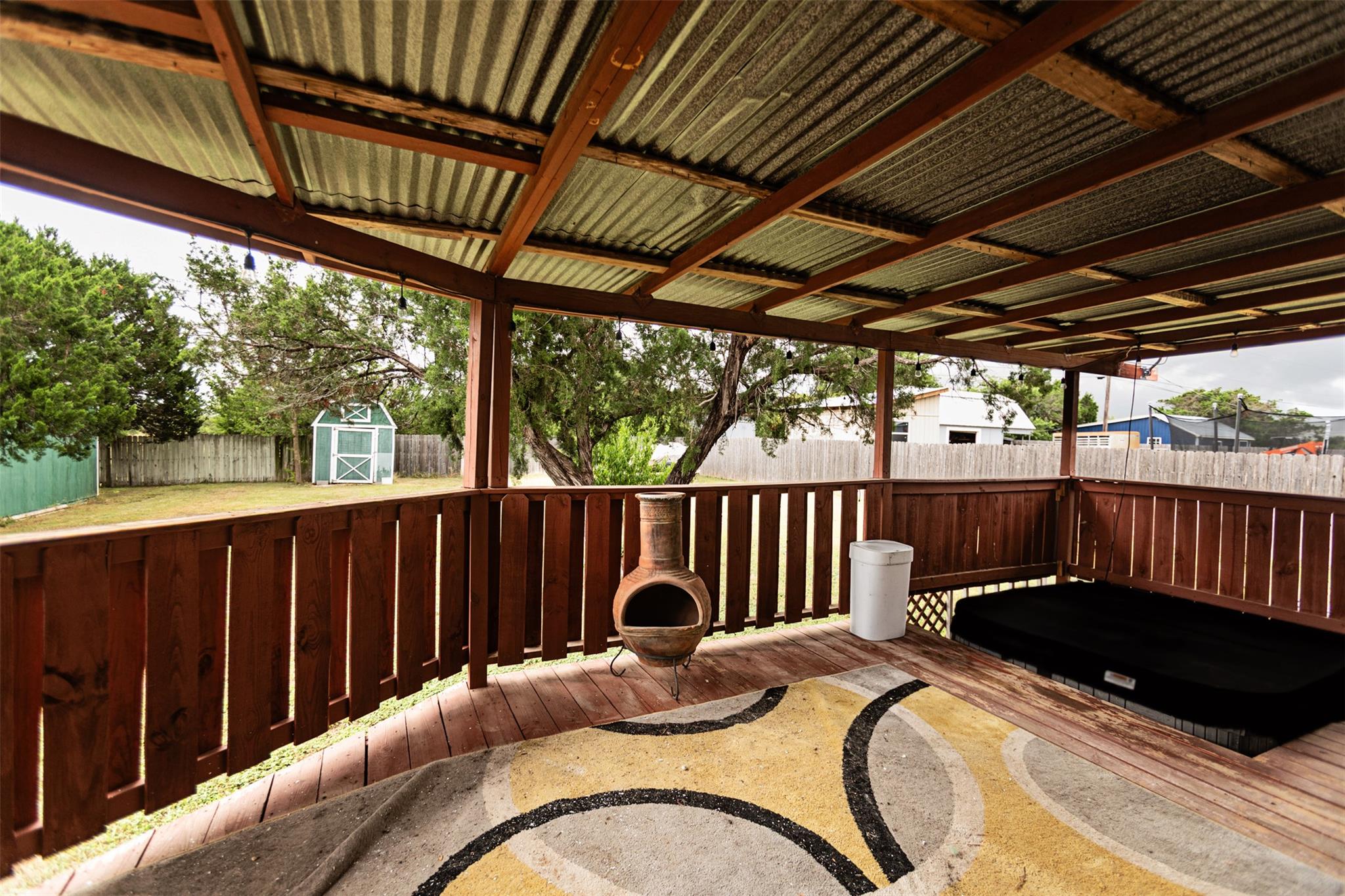 11117 Ridgewood Dr Property Photo 3