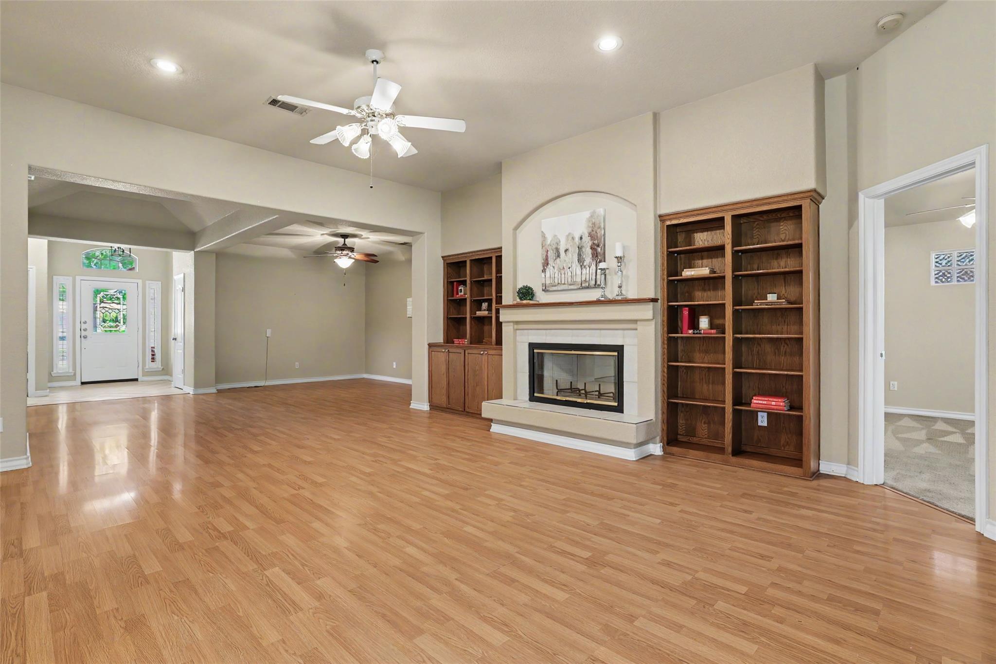 30107 Hamlet Cir Property Photo 10
