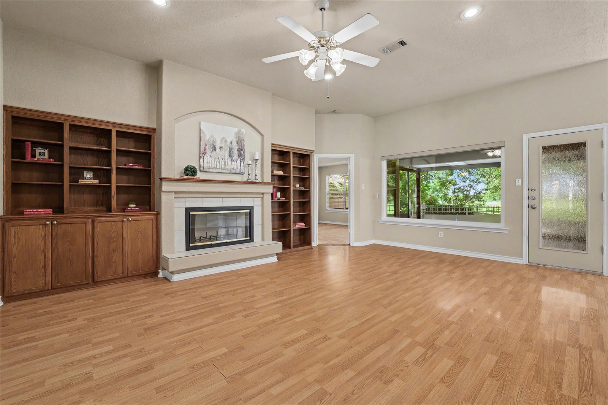 30107 Hamlet Cir Property Photo 11