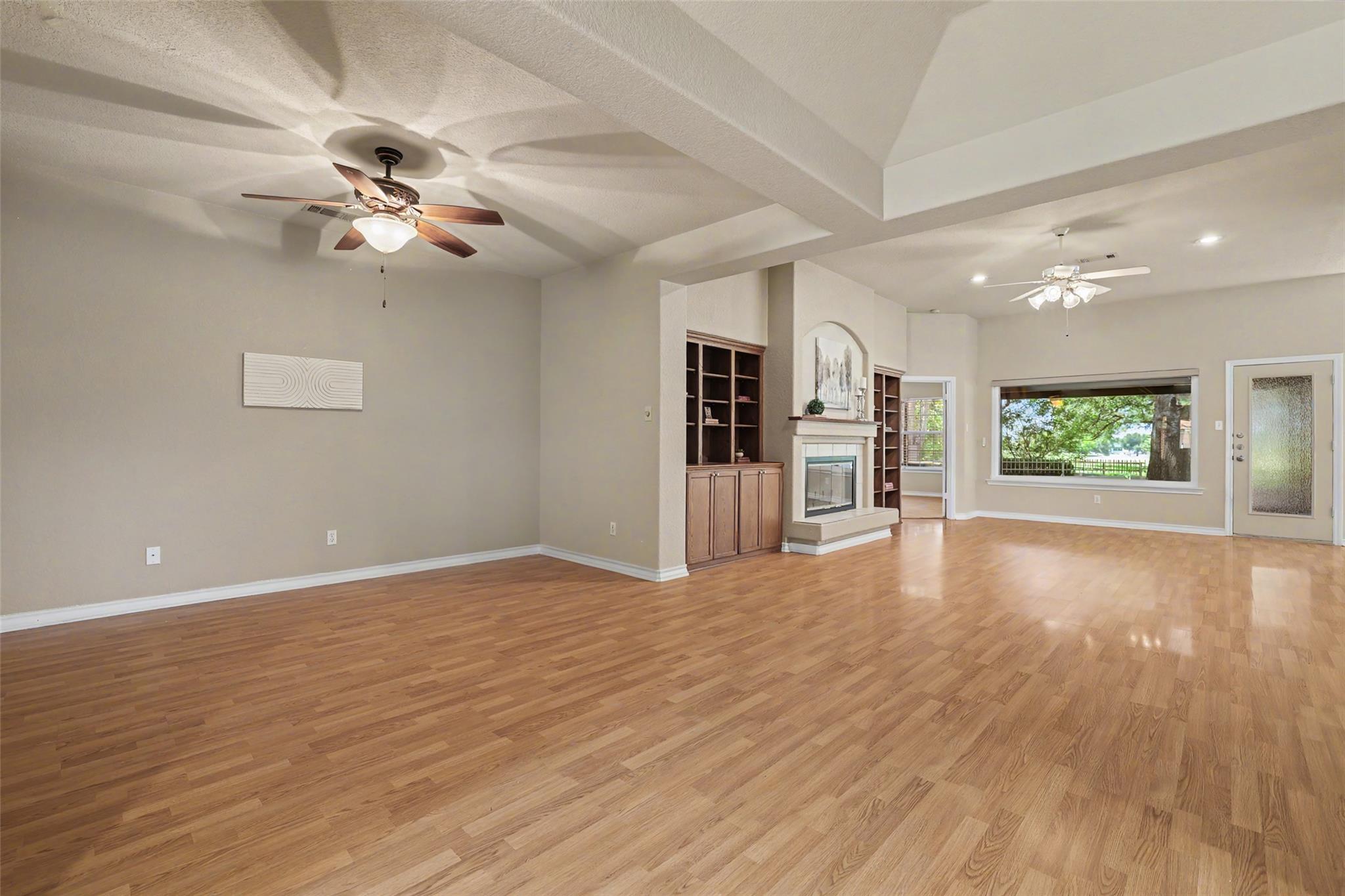 30107 Hamlet Cir Property Photo 12