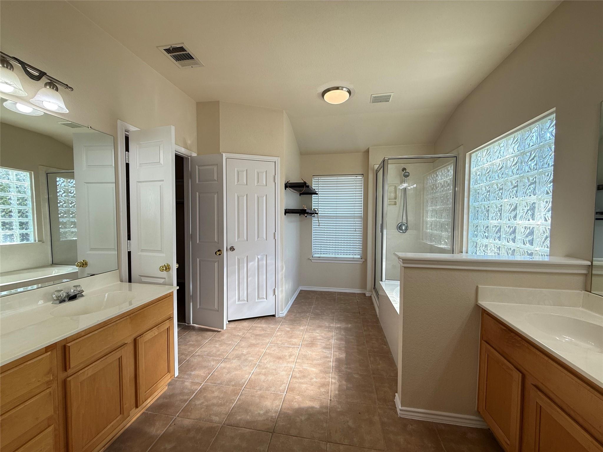 3403 Rod Carew Dr Property Photo 10