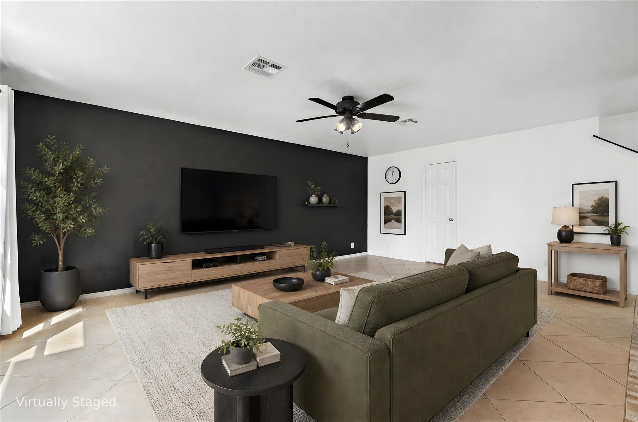 201 Lexington None Property Photo 12