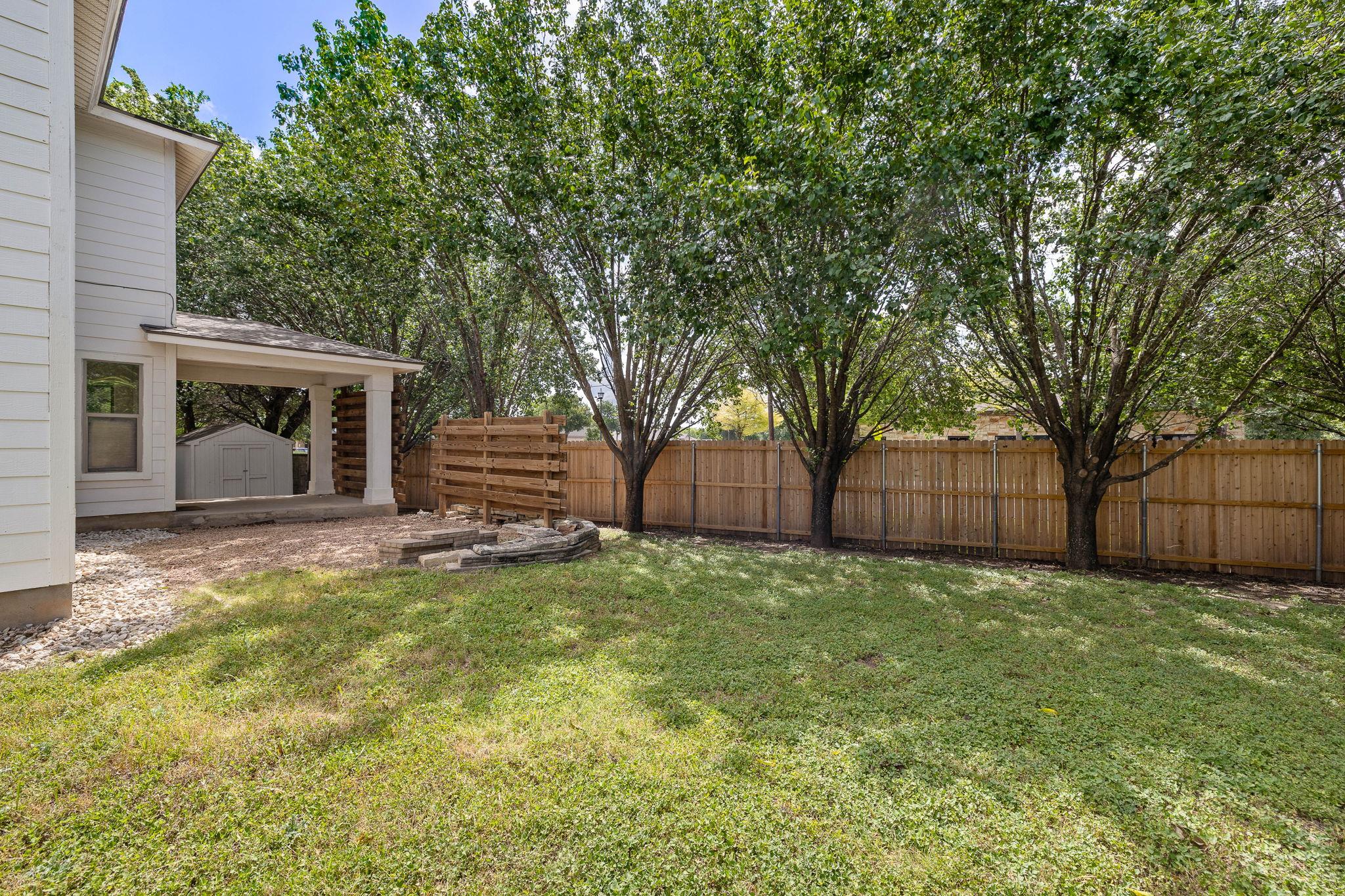 201 Lexington None Property Photo 32