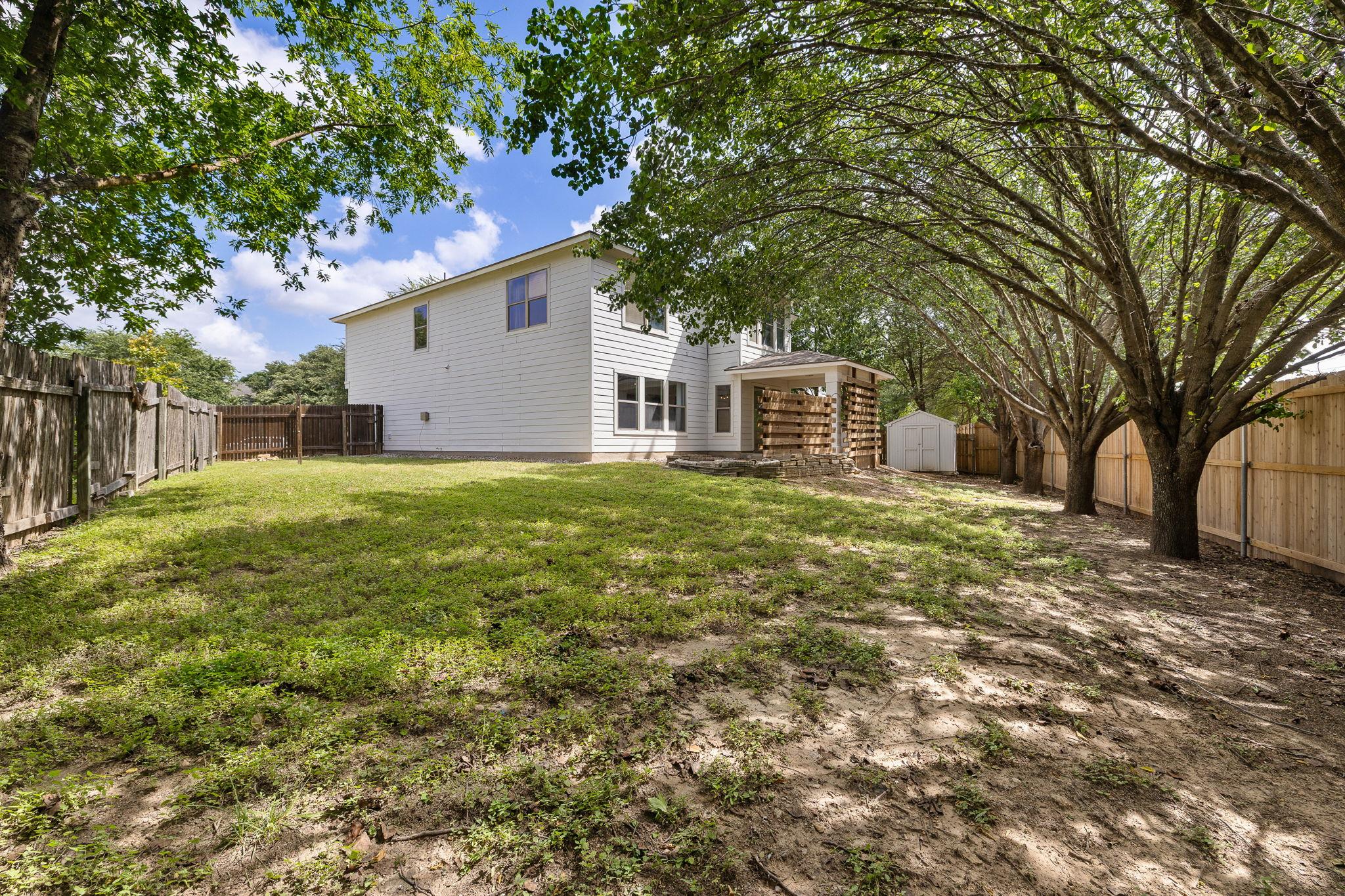 201 Lexington None Property Photo 33
