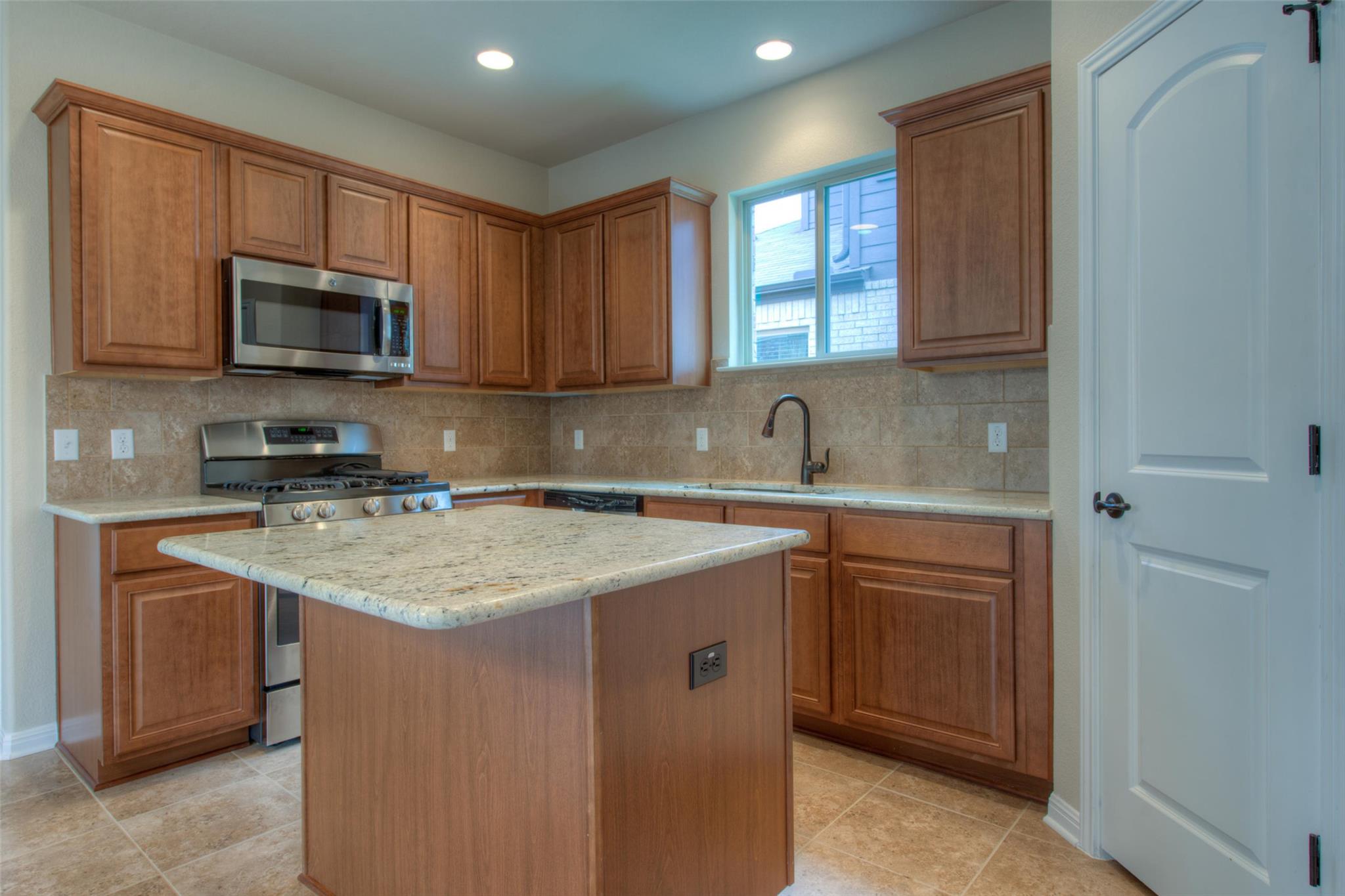 3451 Mayfield Ranch Blvd #303 Property Photo 10