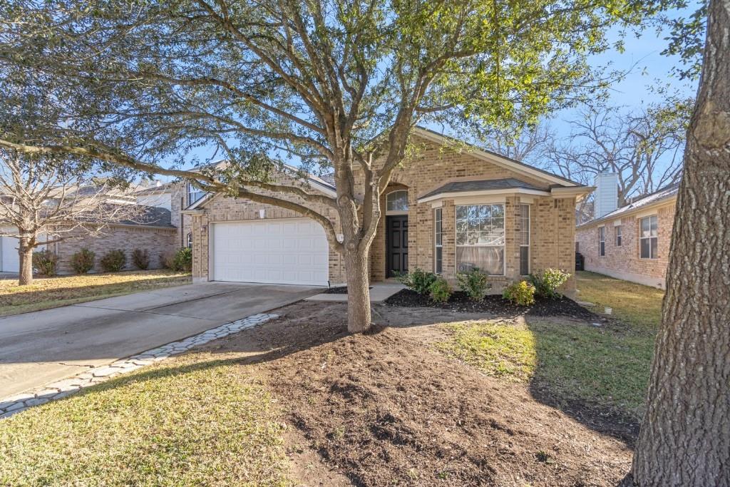 517 Golden Creek Dr Property Photo