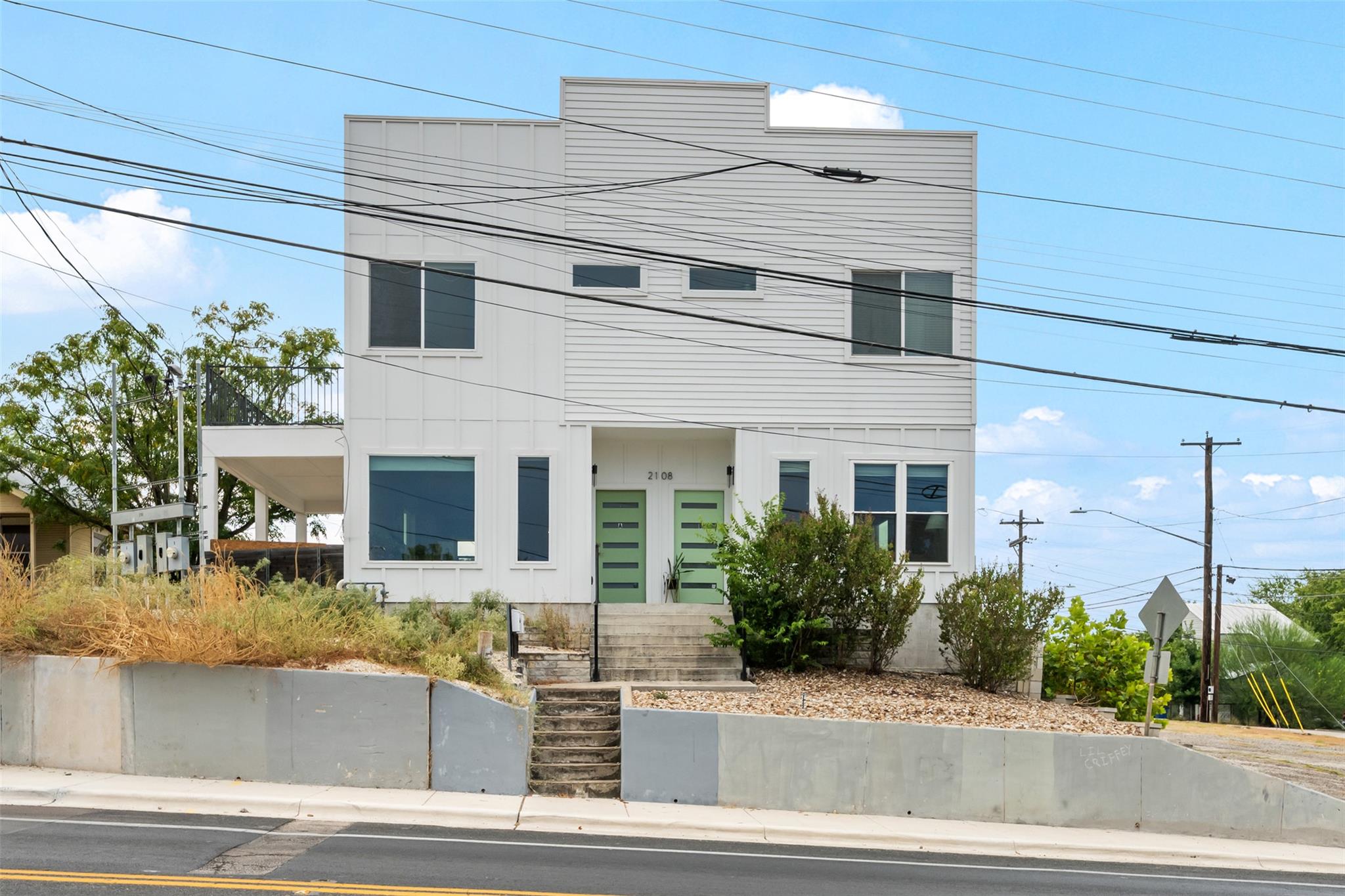2108 Rosewood Ave #b Property Photo 45