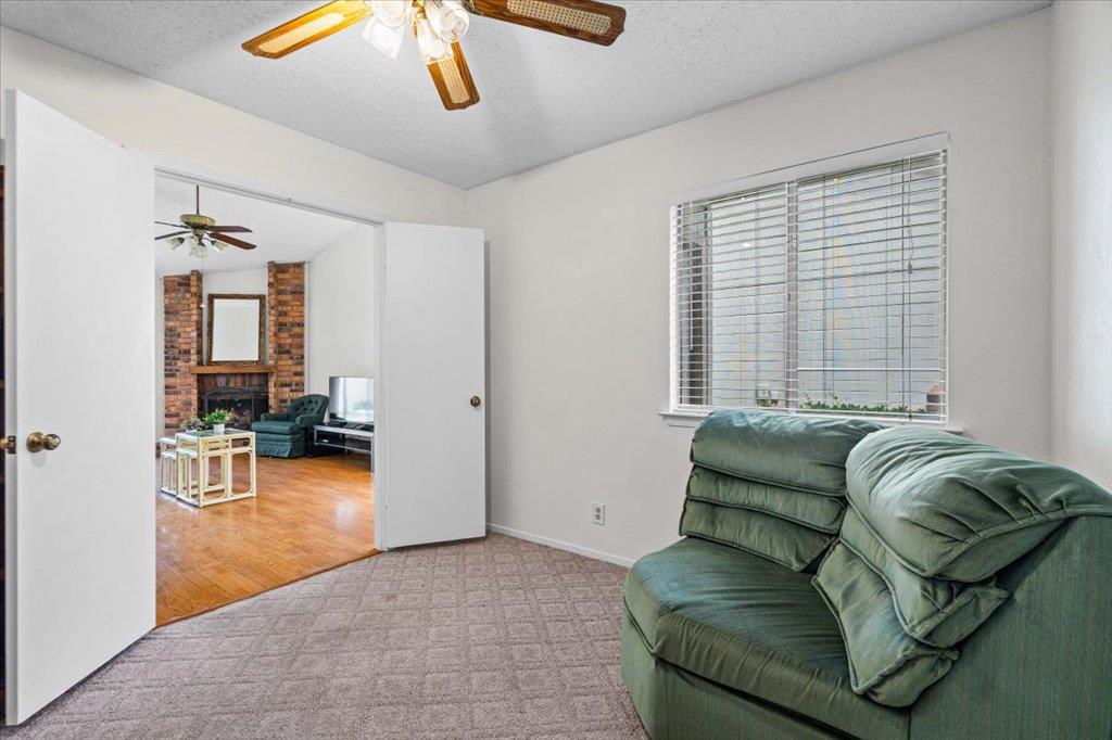 1617 W Braker Ln #b Property Photo 16