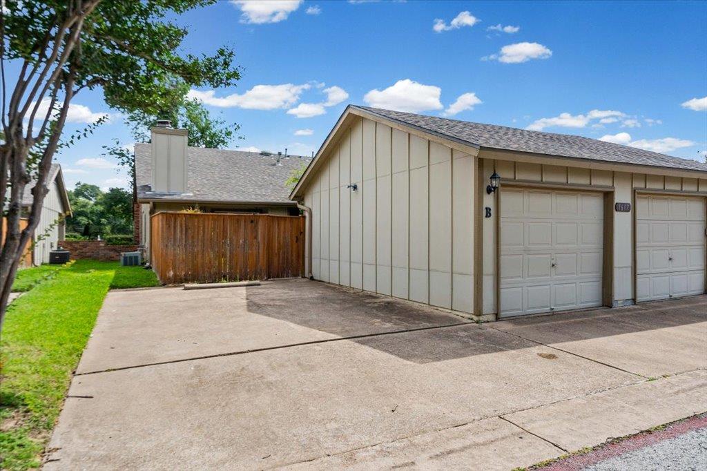 1617 W Braker Ln #b Property Photo 27