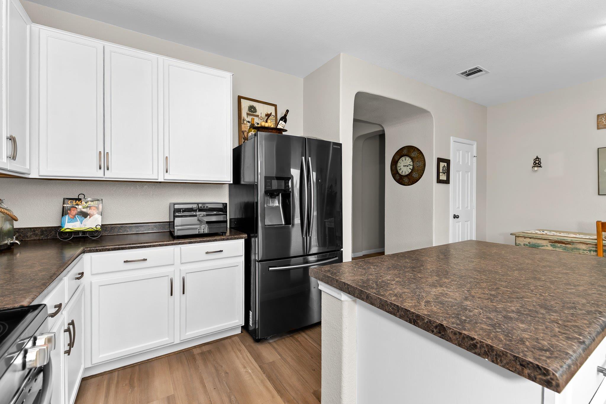 2417 Hollis Ln Property Photo 21