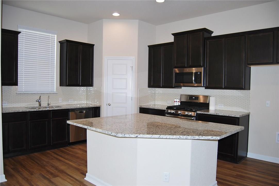 2501 Meyer Cv #b Property Photo 5