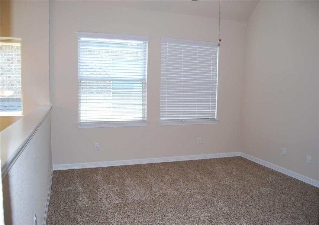 2501 Meyer Cv #b Property Photo 9