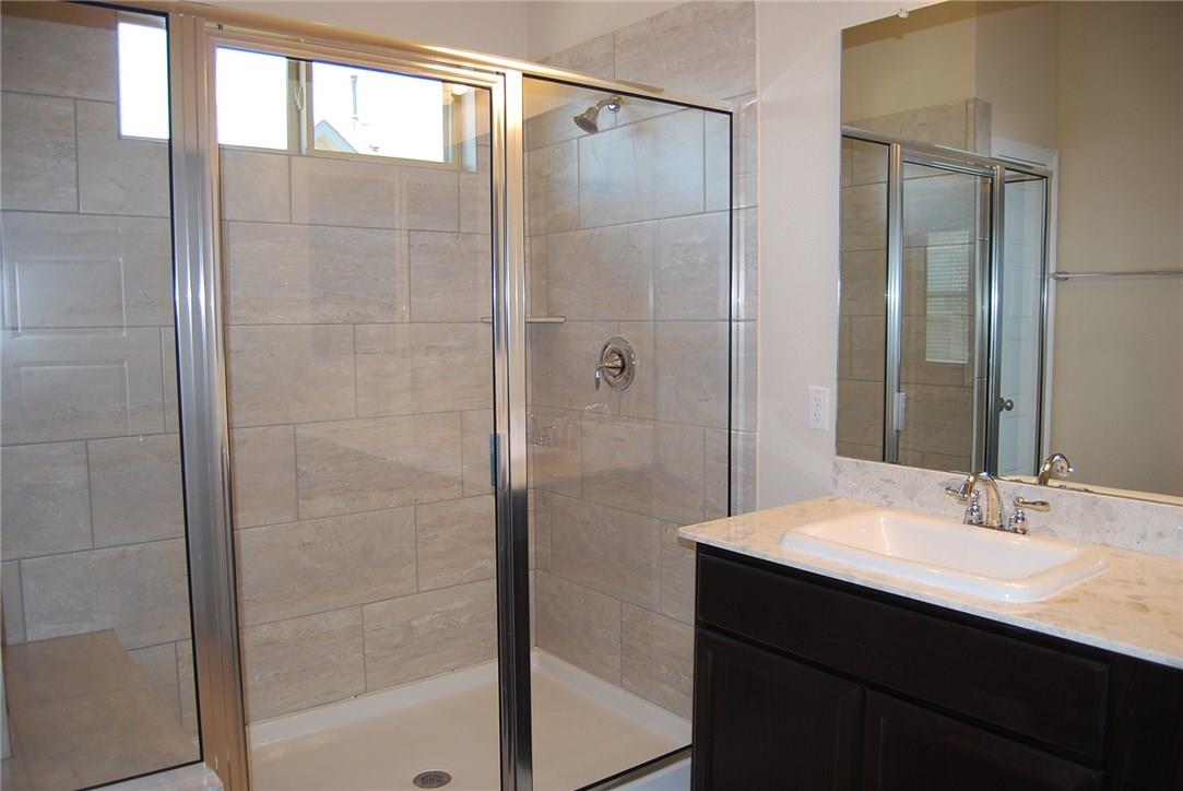 2501 Meyer Cv #b Property Photo 11