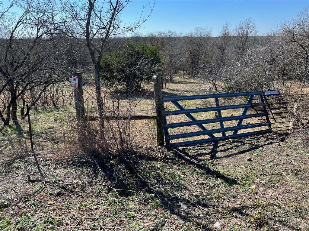 15847 Decker Lake Rd Property Photo 11