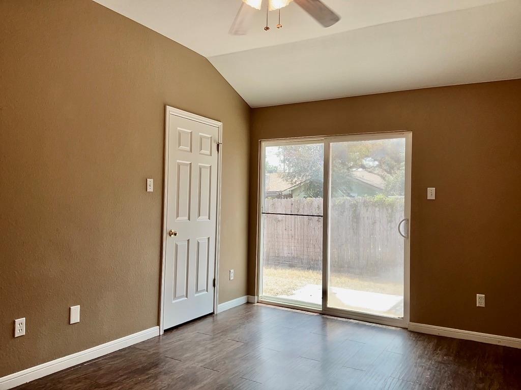 8605 Talyne Chaise Cir #a Property Photo 9