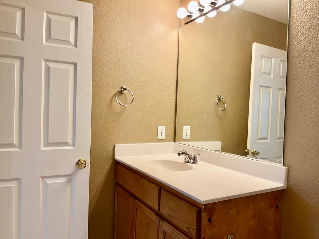 8605 Talyne Chaise Cir #a Property Photo 11