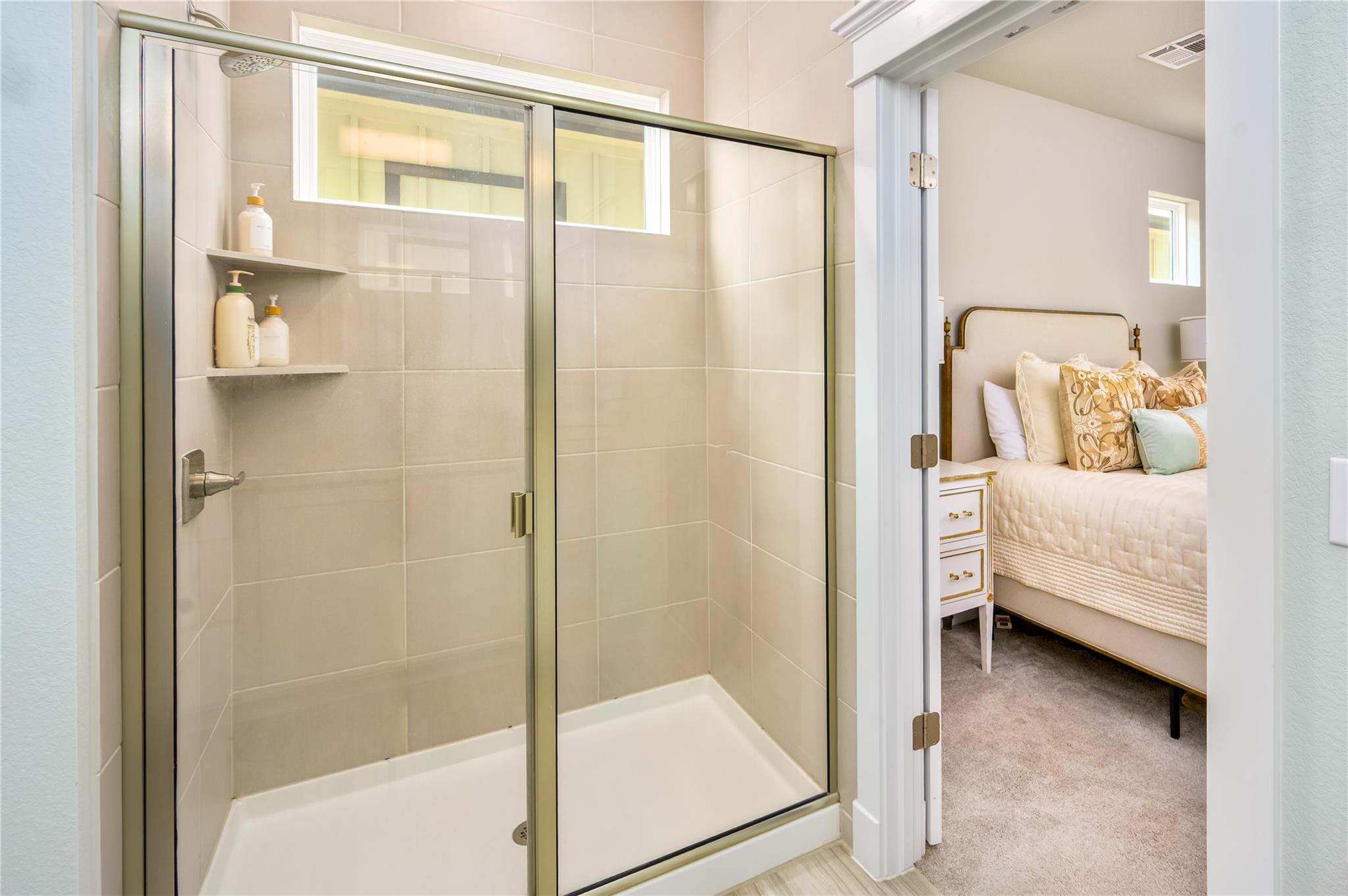 142 Volterra Ln Property Photo 5