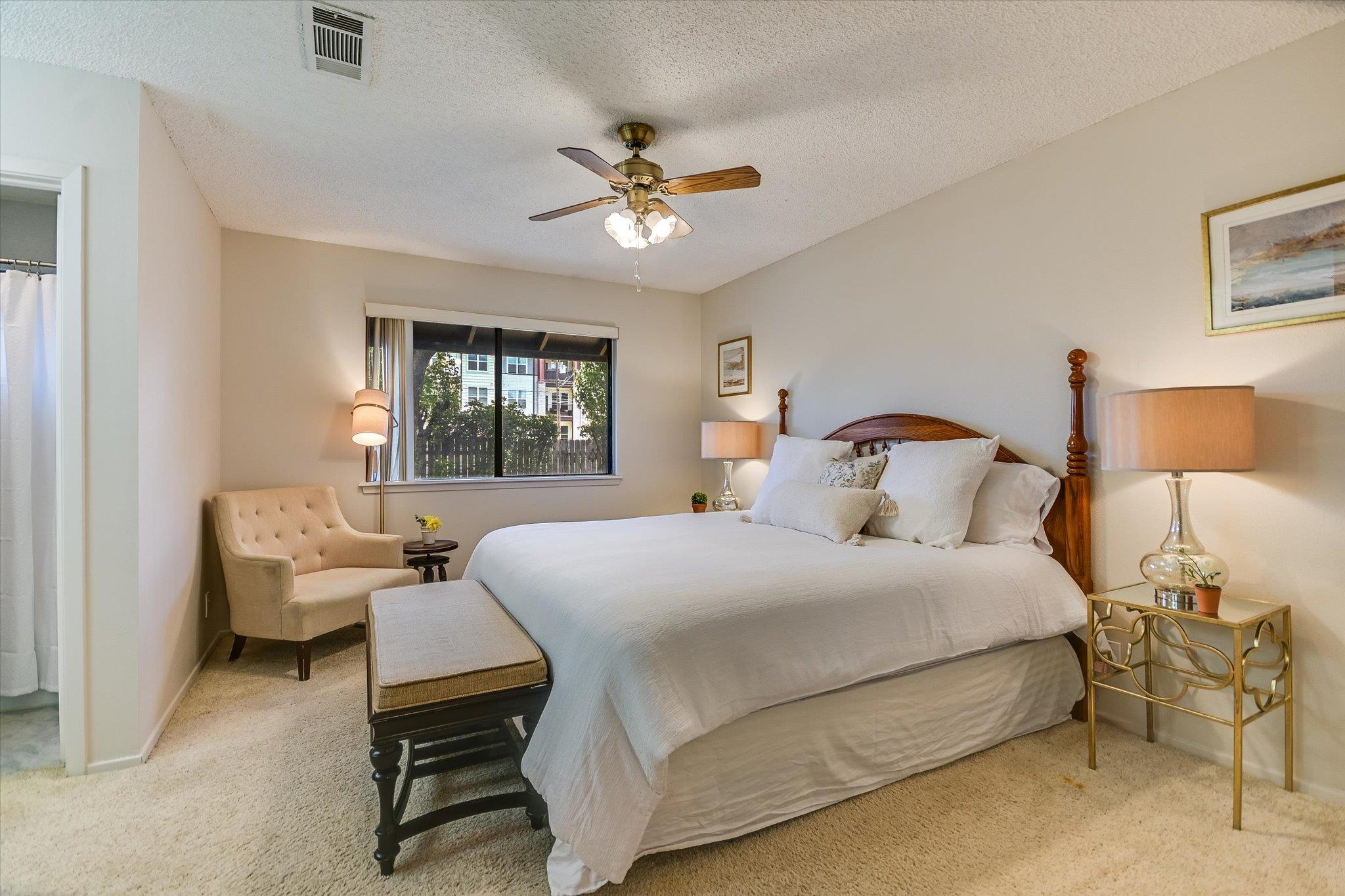 10207 Willfield Dr Property Photo 11