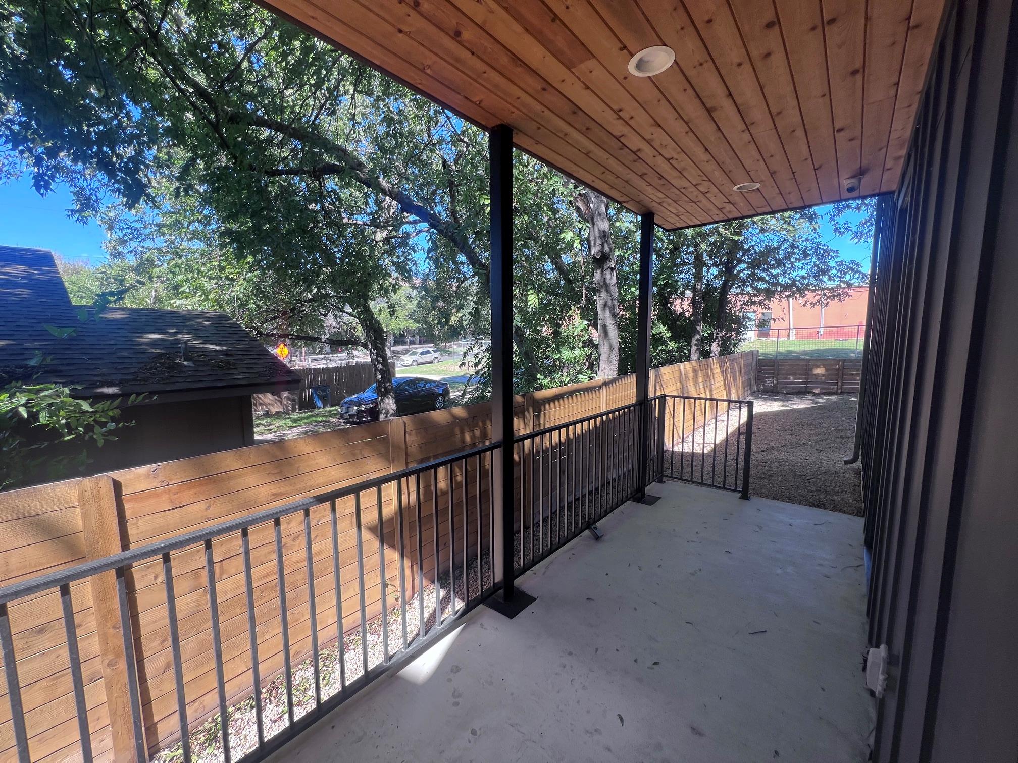 2604 Oaklawn Ave #2 Property Photo 29