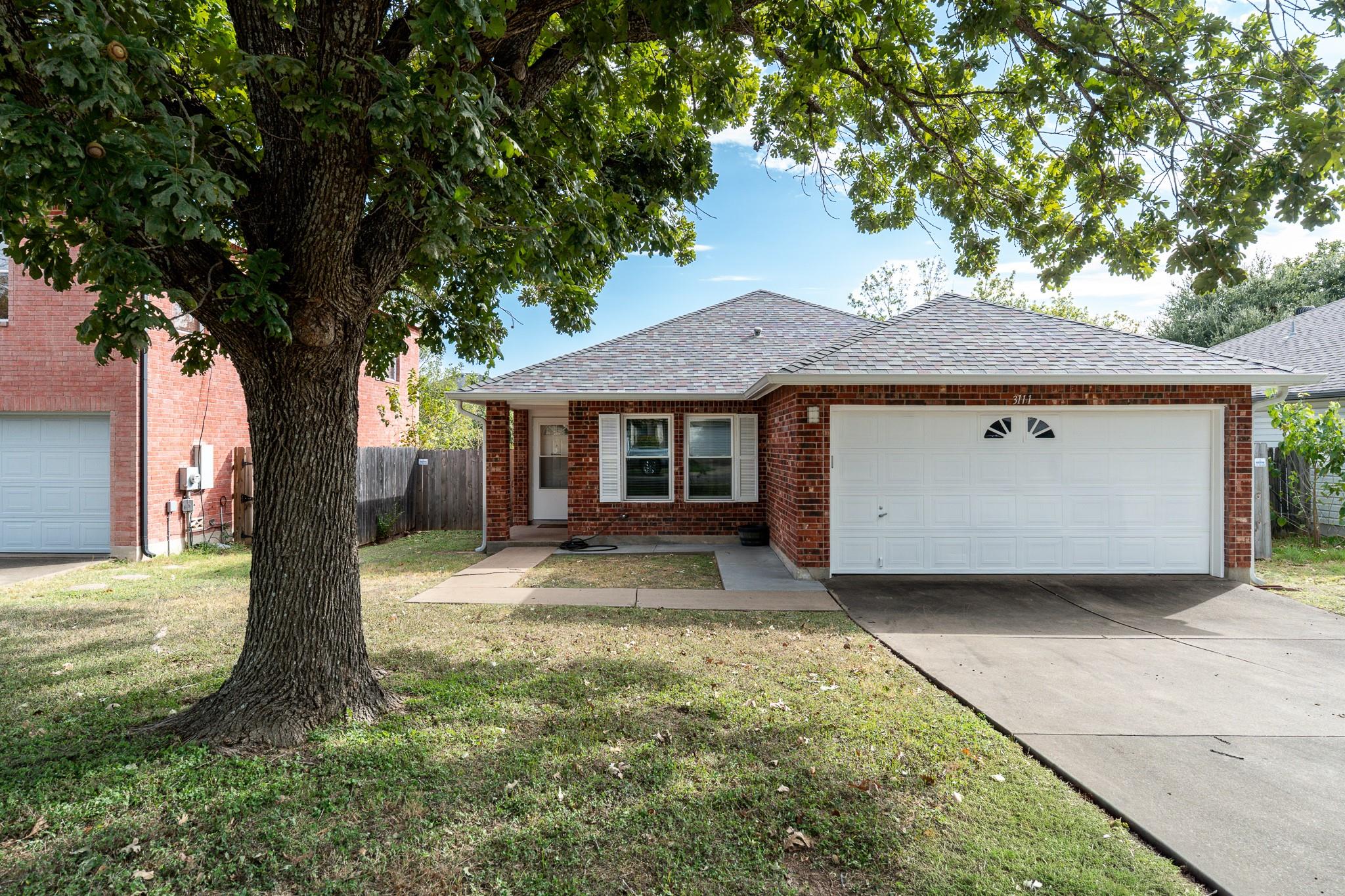 3111 Hailey Ln Property Photo 1