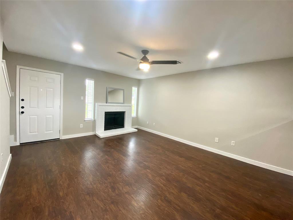 1803 River Crossing Cir #a Property Photo 6