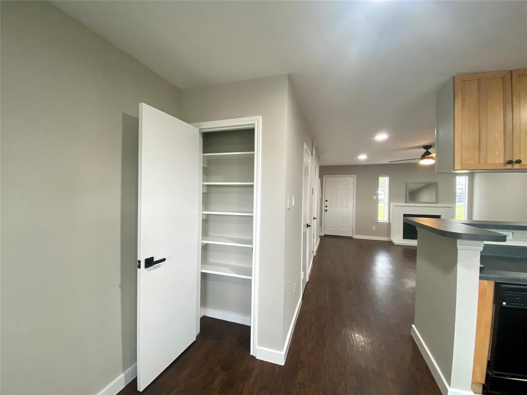 1803 River Crossing Cir #a Property Photo 11