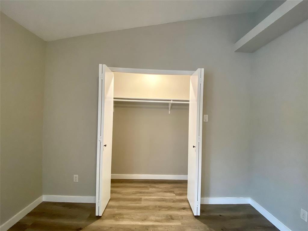 1803 River Crossing Cir #a Property Photo 16