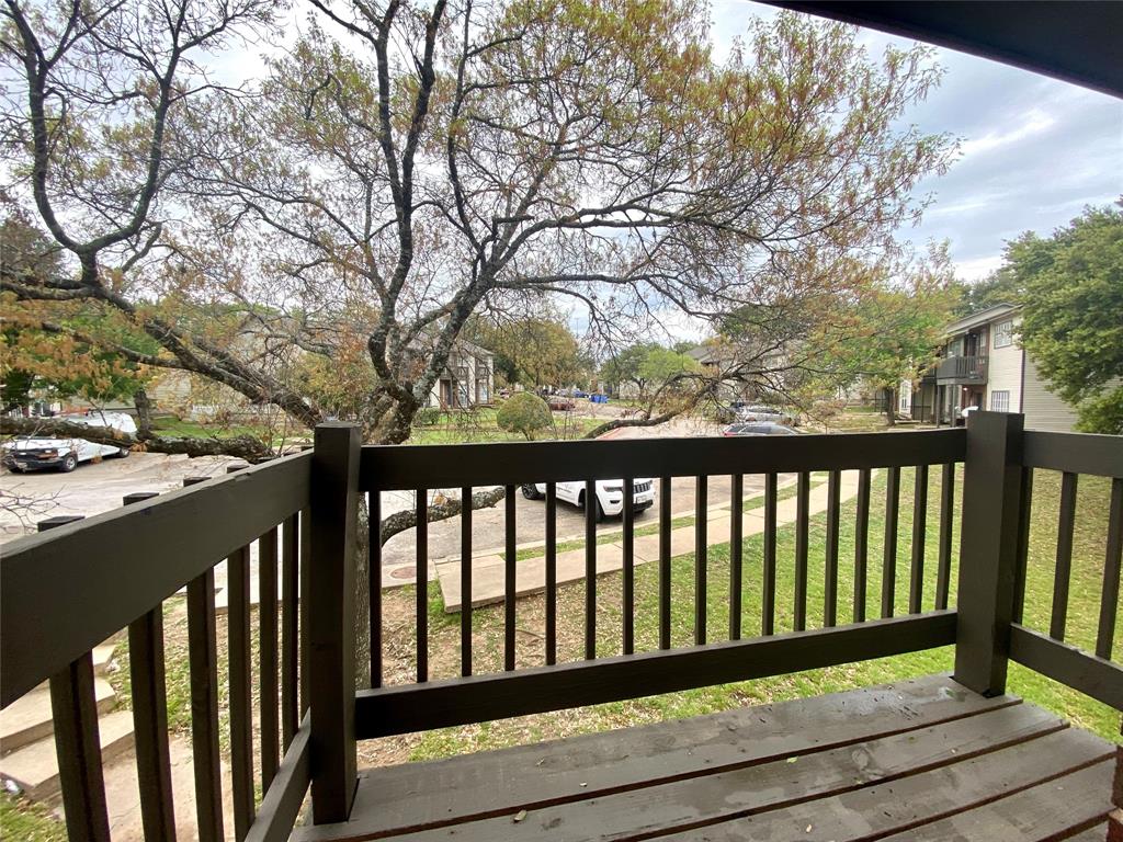 1803 River Crossing Cir #a Property Photo 19
