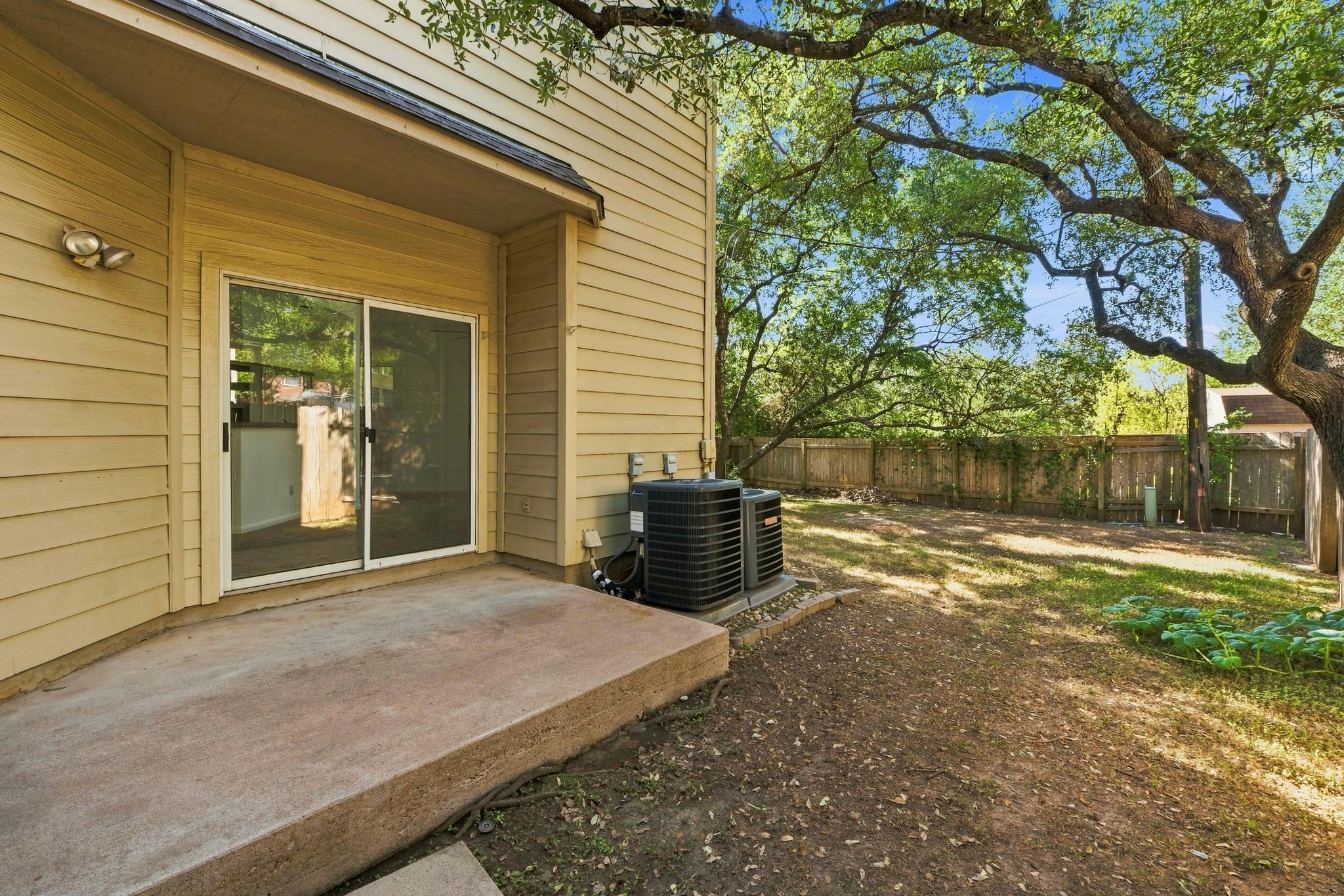 5711 Taylor Draper Cv #b Property Photo 5