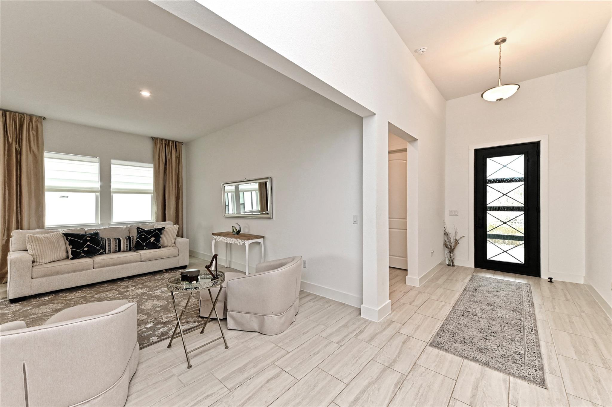 401 Trabuco Bnd Property Photo 12