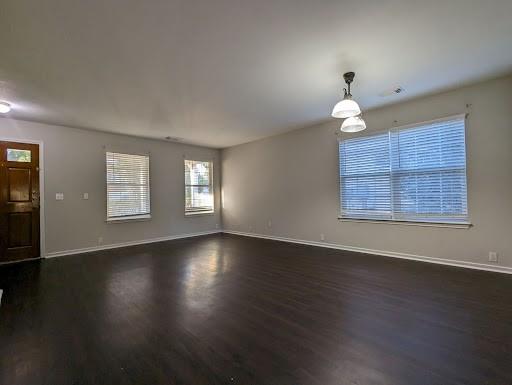 1207 Heritage Hill Cv Property Photo 3