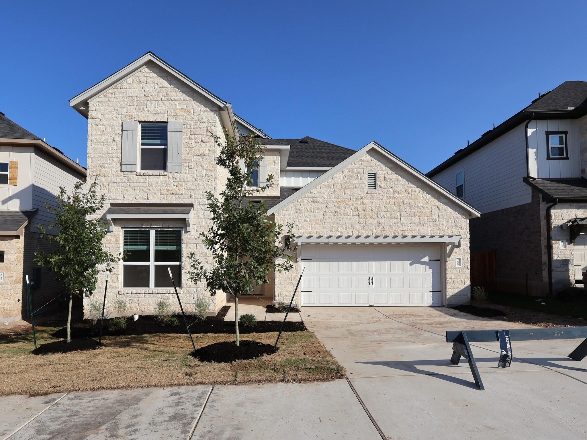 4008 Fulton Dr Property Photo 1