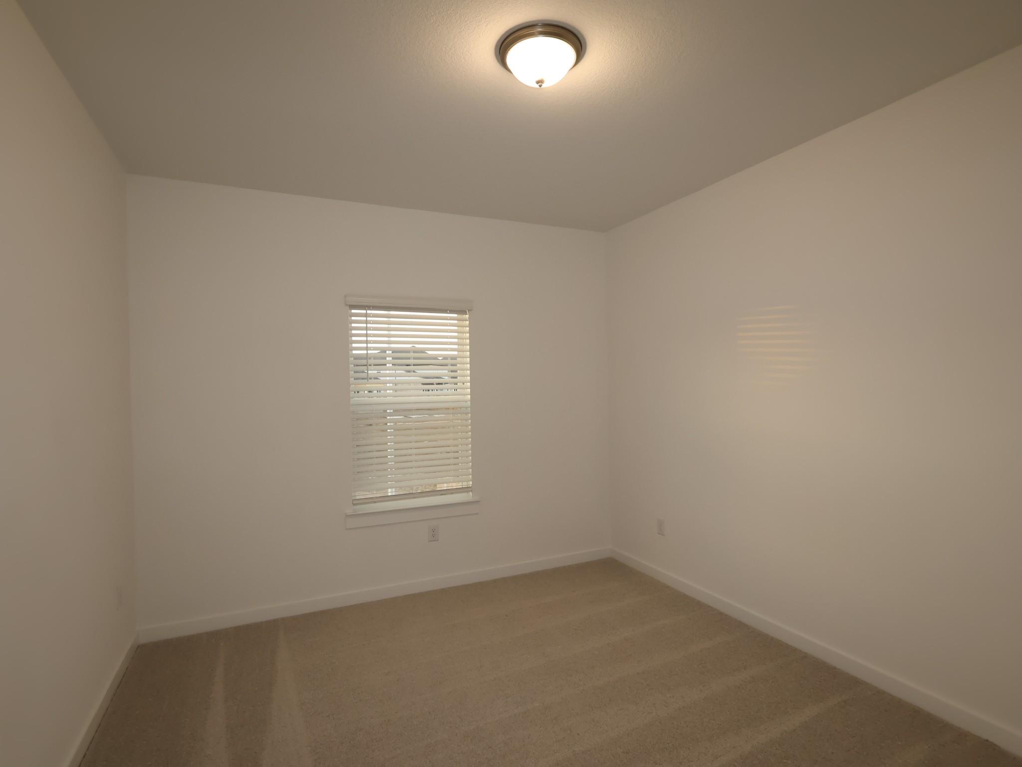 4008 Fulton Dr Property Photo 14