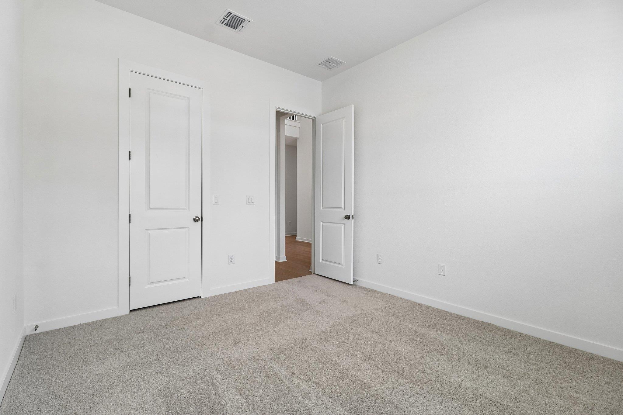 4008 Fulton Dr Property Photo 17