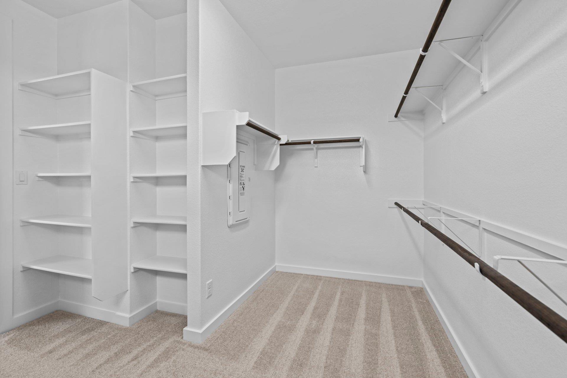 536 Los Aliso Ct Property Photo 28