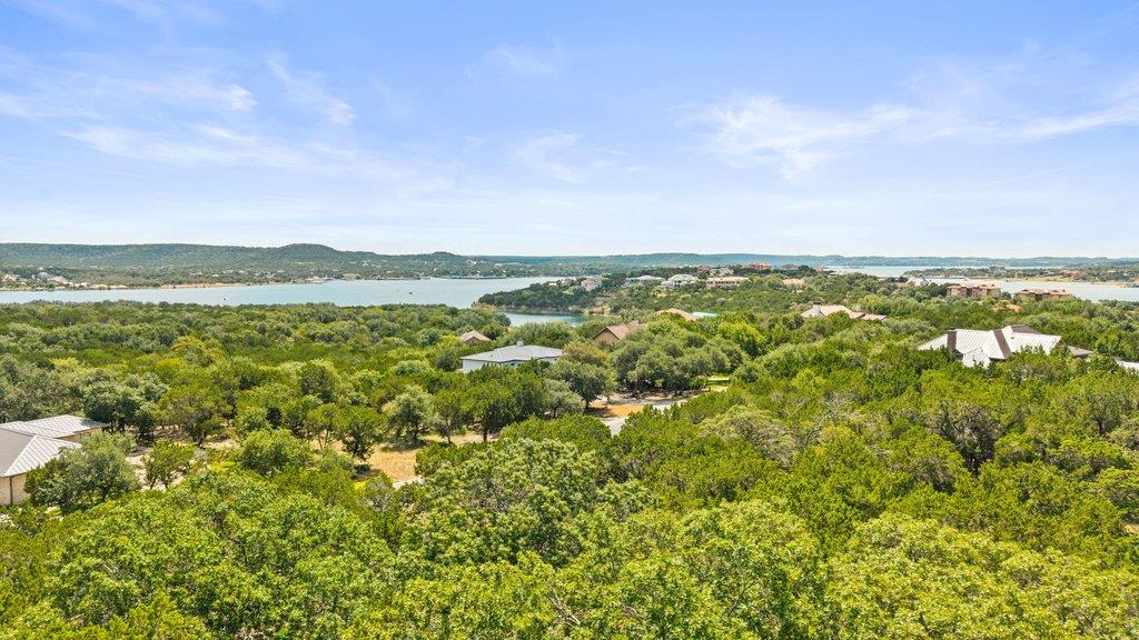 17609 Regatta View Dr Property Photo 10