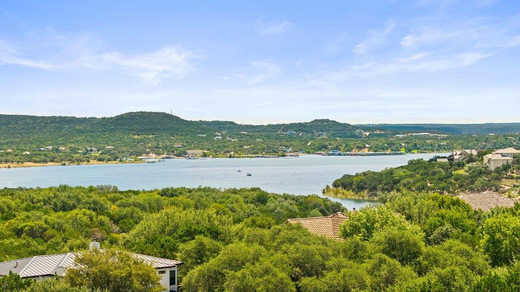17609 Regatta View Dr Property Photo 11