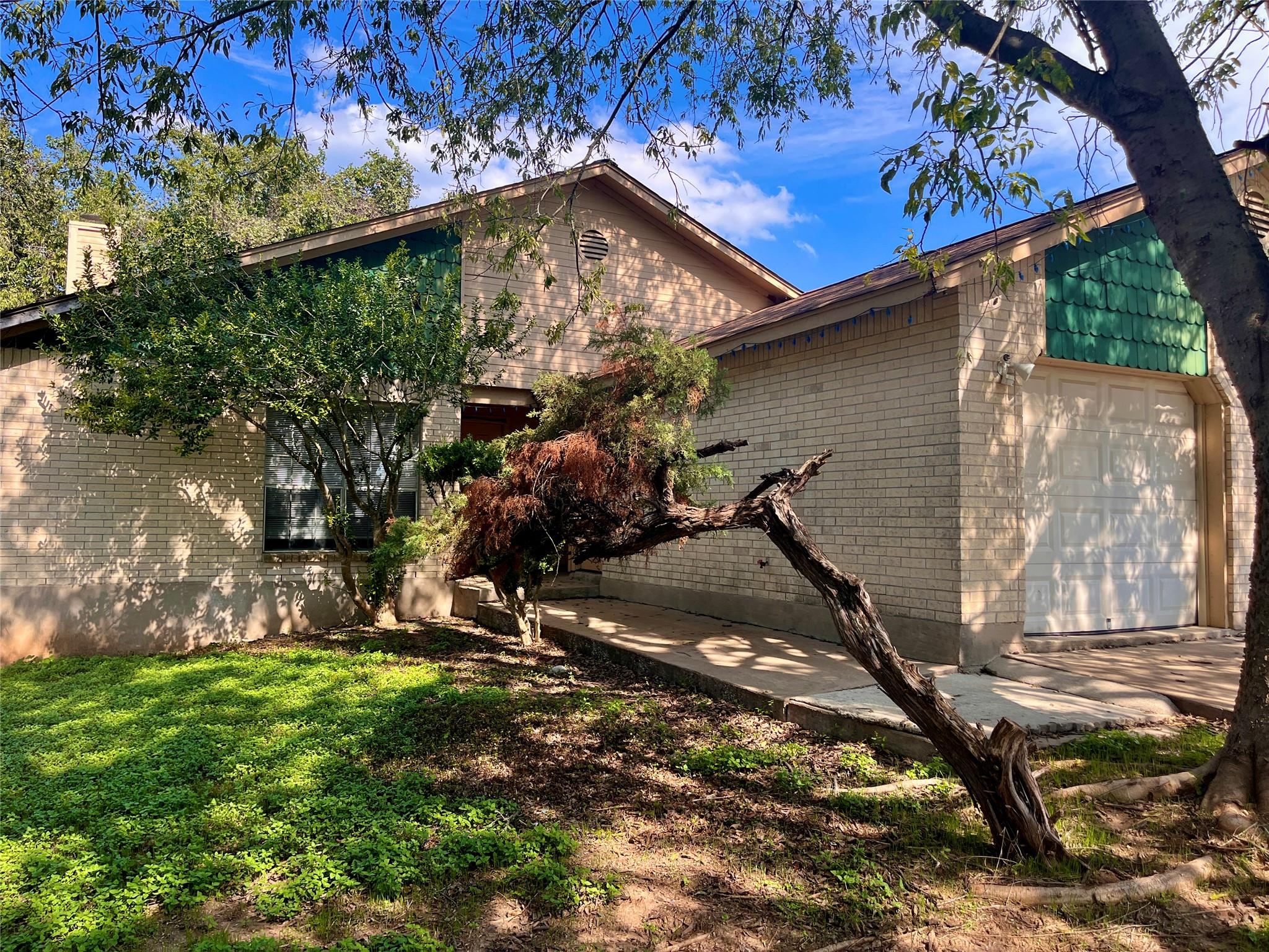 2802 Aftonshire Way Way #a Property Photo 1