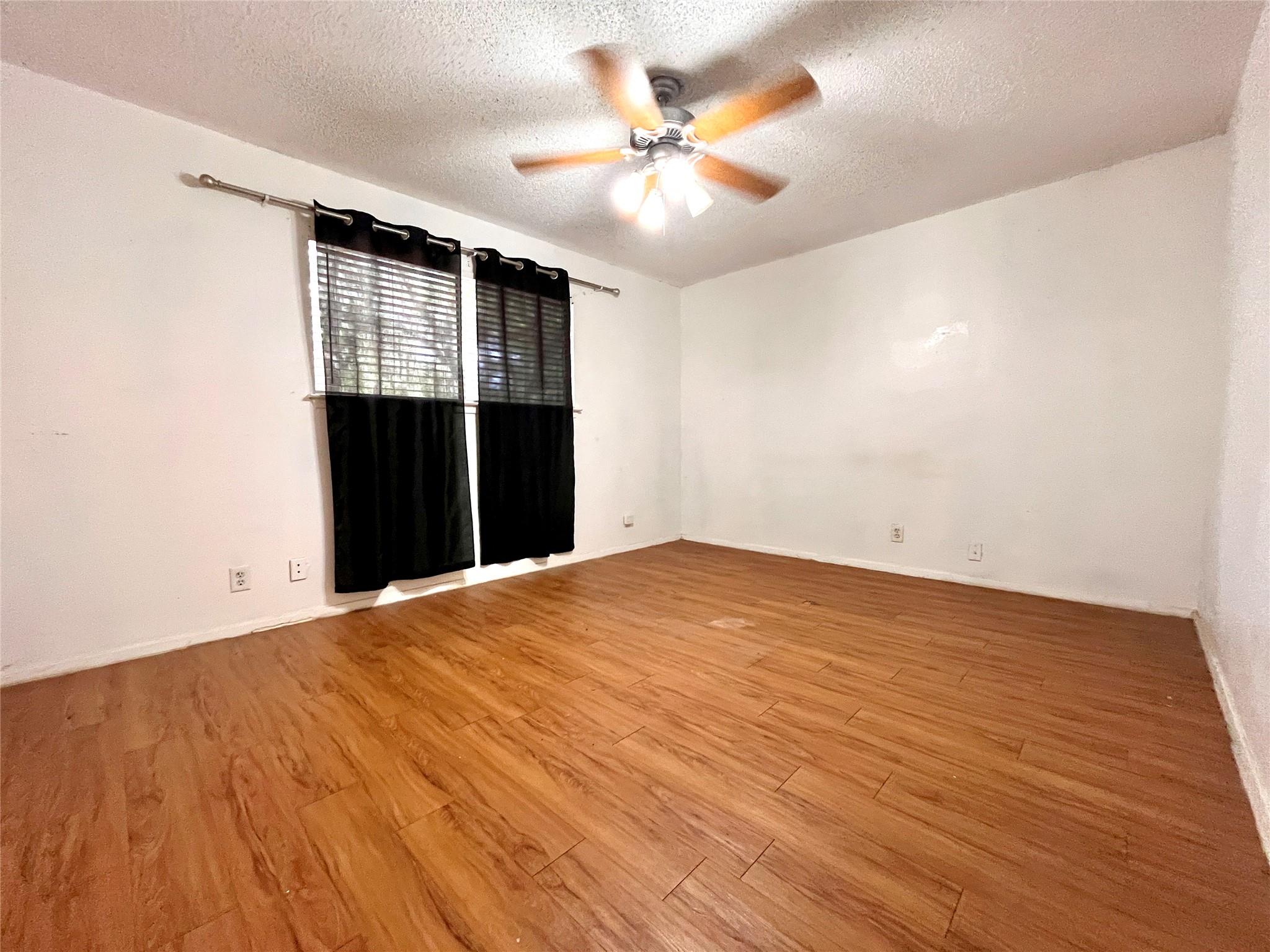 2802 Aftonshire Way Way #a Property Photo 6