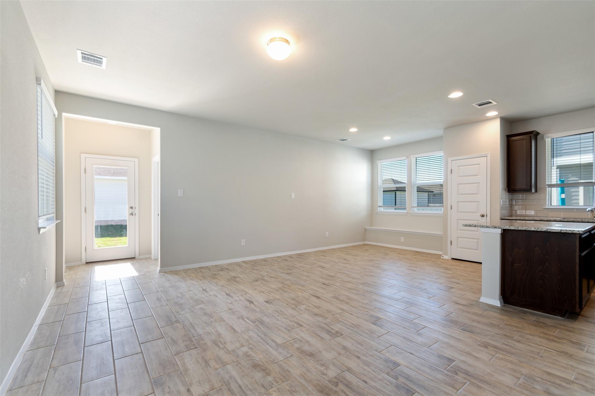 220 Fabion St Property Photo 14