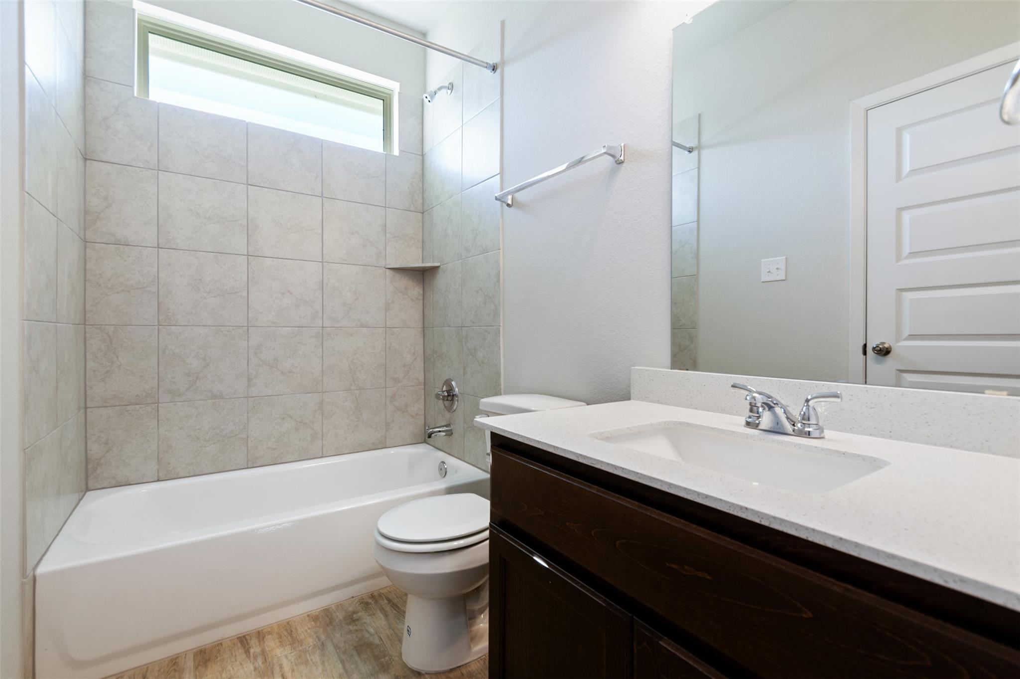 220 Fabion St Property Photo 22