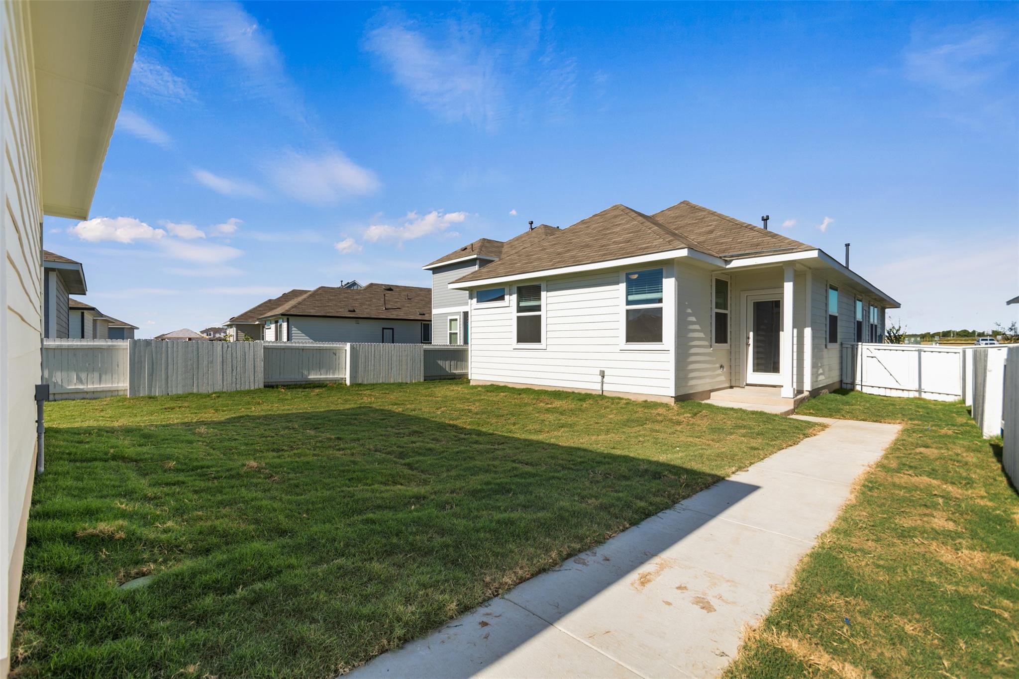 220 Fabion St Property Photo 30