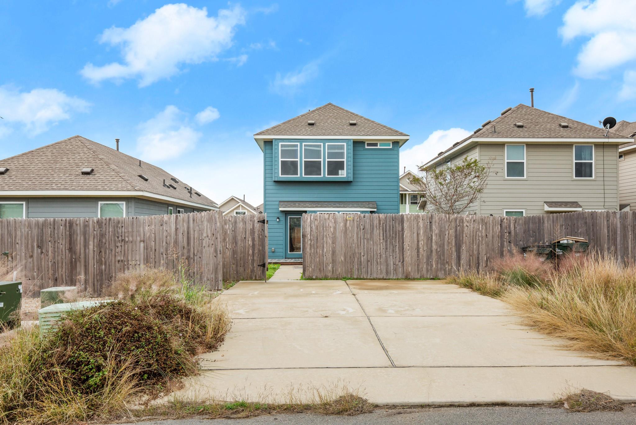 1006 Sand Post Pl Property Photo 25