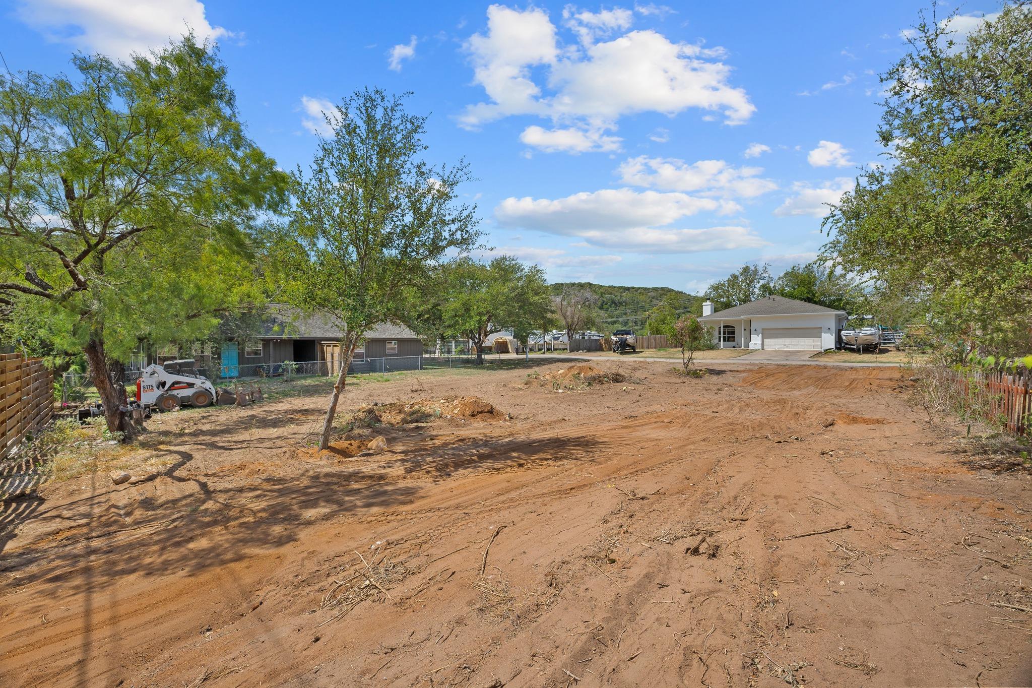 1601 West Ln Property Photo 6