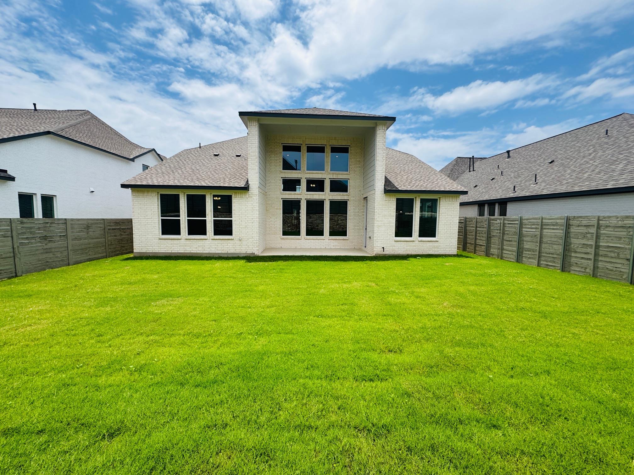 921 Violet Sunset Dr Property Photo 21
