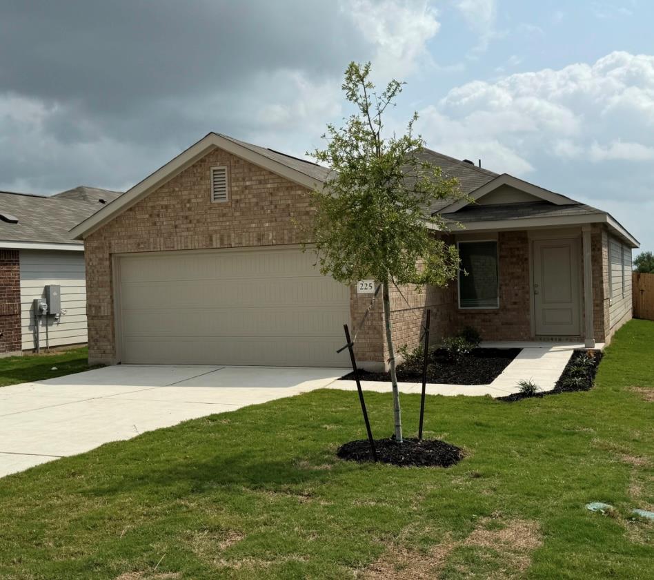 225 Brannigan Dr Property Photo 1