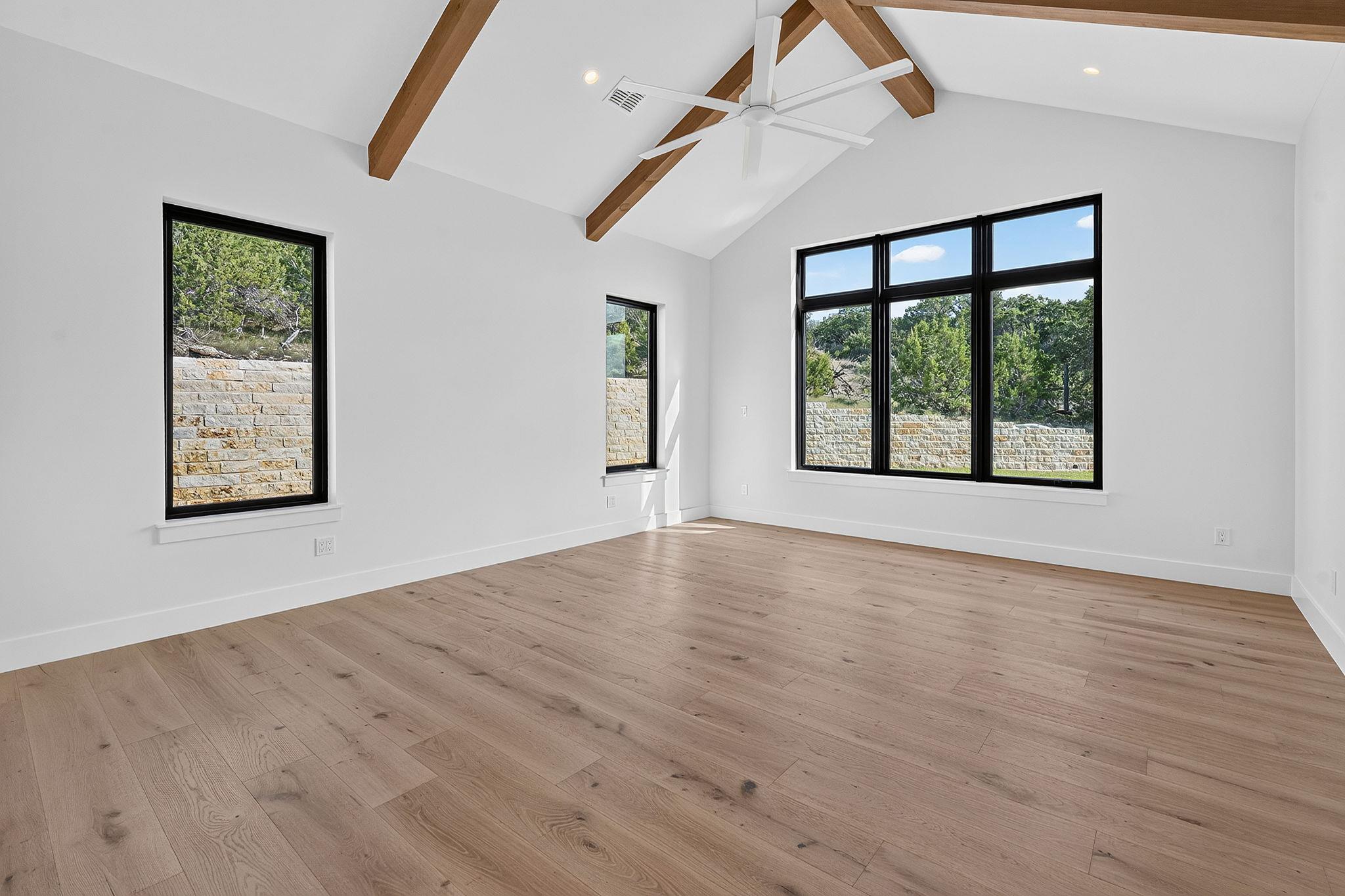 101 Broadwing Cv Property Photo 21